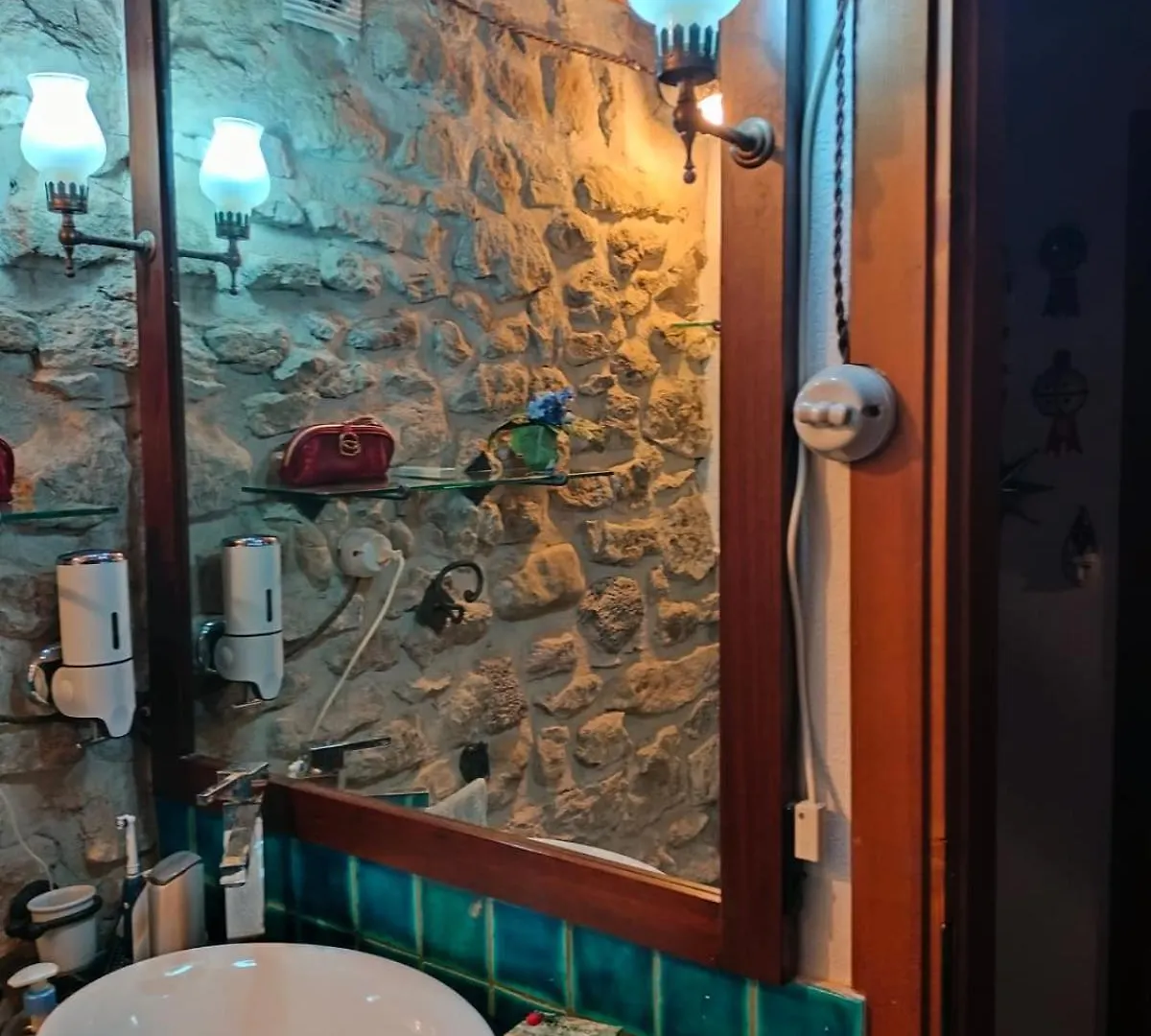 Domek alpejski Willa Casa Di Pietra Usellus Włochy