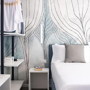 lido-di-dante-87.hotelslidodijesolo.com/